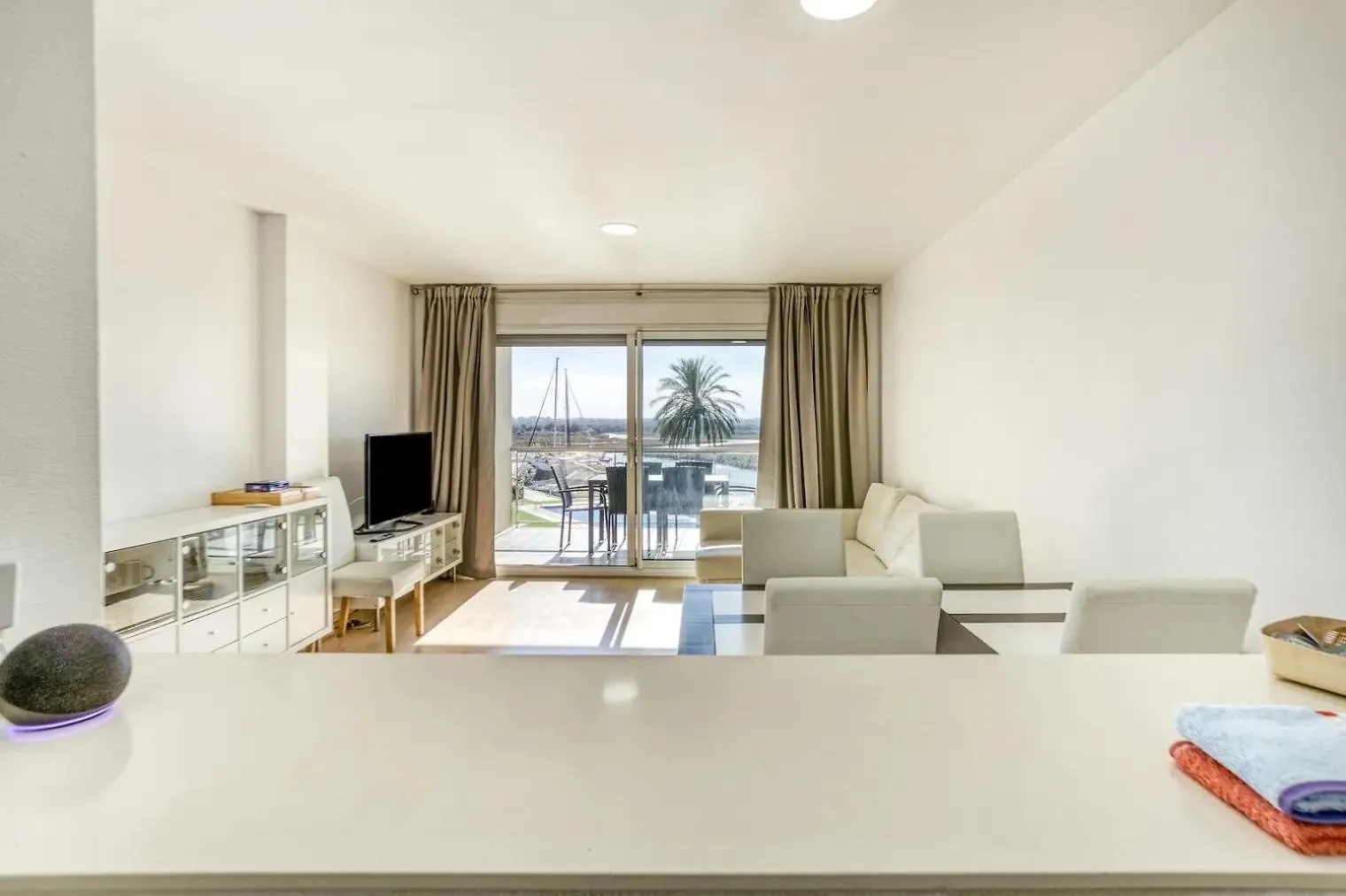 Apartament Amb Piscina I Zona Enjardinada ロザス